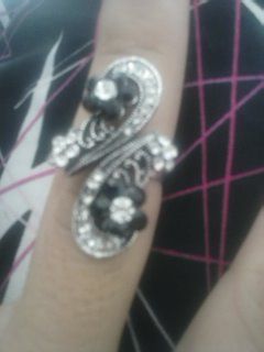 Anel diversos preto regulavel strass