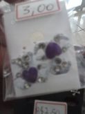 brinco urso branco e roxo