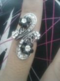 Anel diversos preto regulavel strass